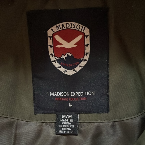 Women’s Parka - Picture 2 of 4